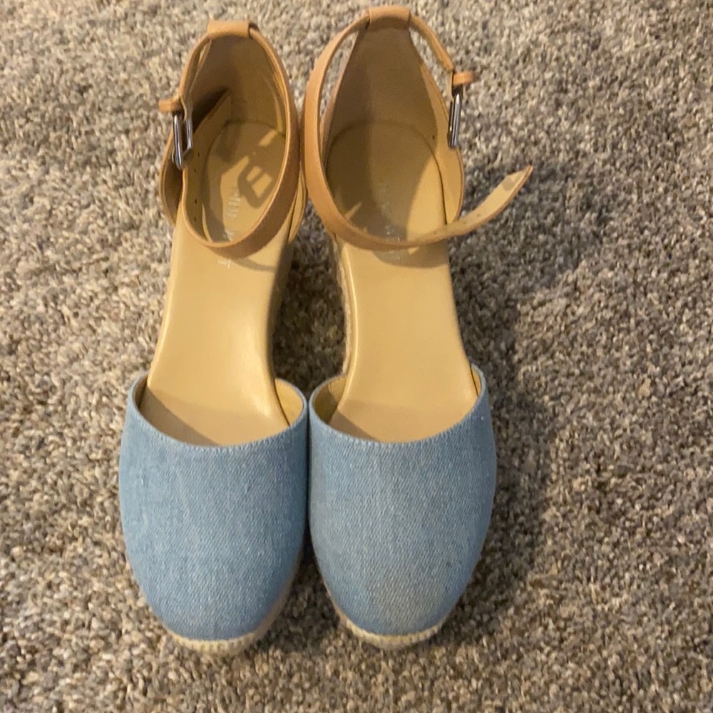Nine West wedges worn once size 7.5